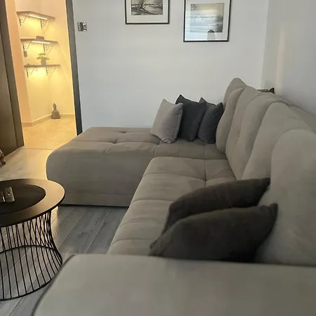 Darvin / Lux Apartment